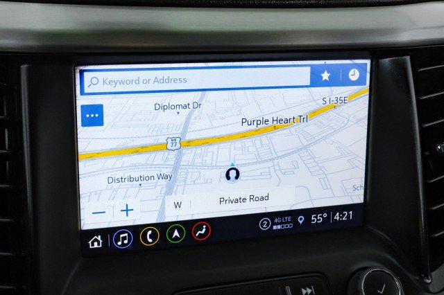 Used 2023 GMC Acadia SLT image 19