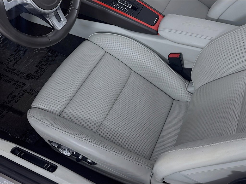 Certified 2016 Porsche 911 Turbo S image 13