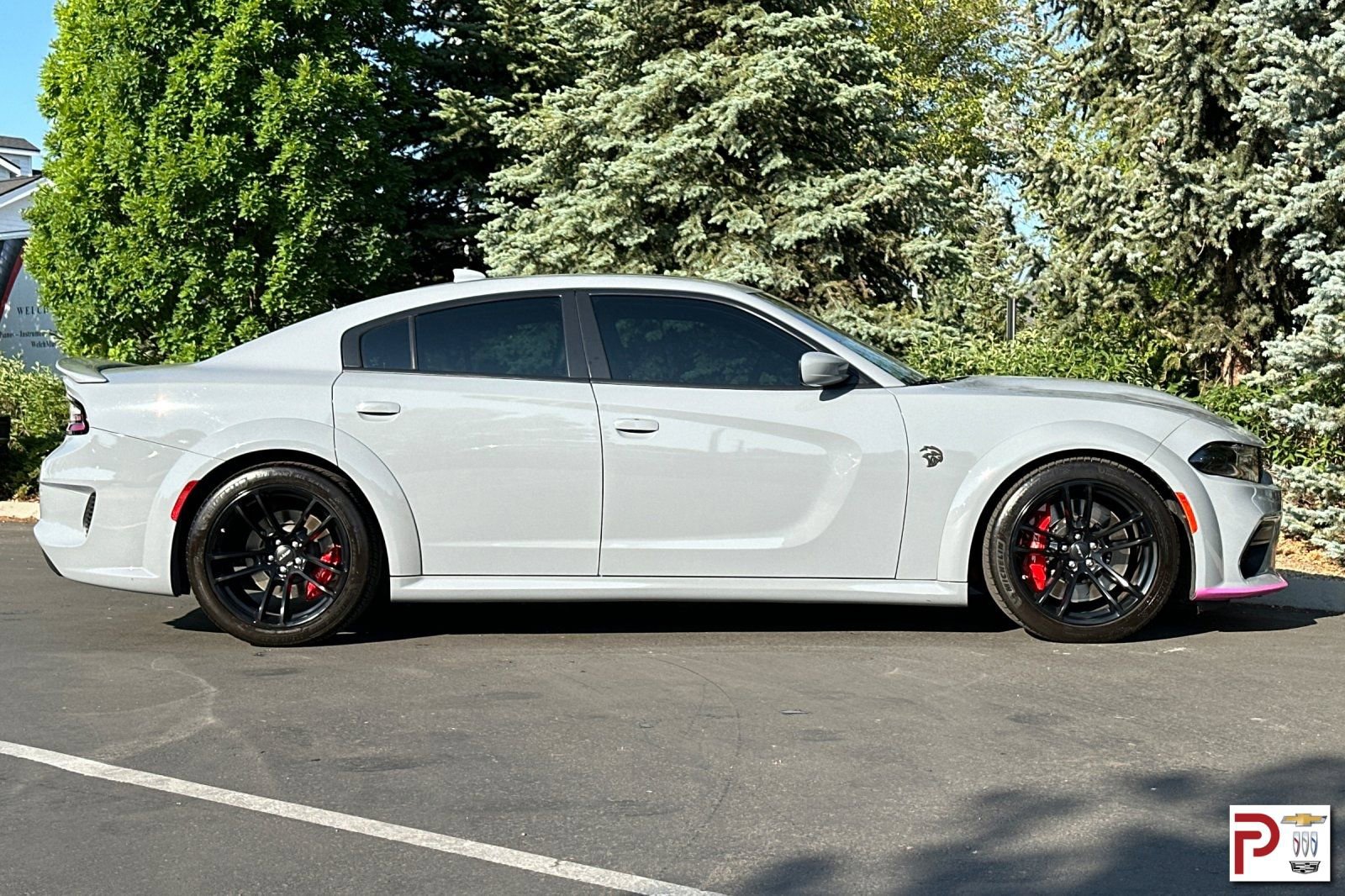 Used 2022 Dodge Charger SRT Hellcat w/ Harman/Kardon Audio Group image 3