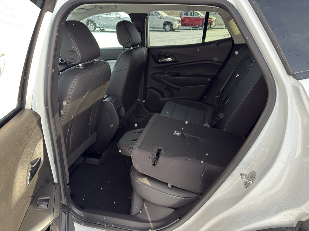 New 2026 Chevrolet Trax LT w/ Driver Confidence Package FWD image 15
