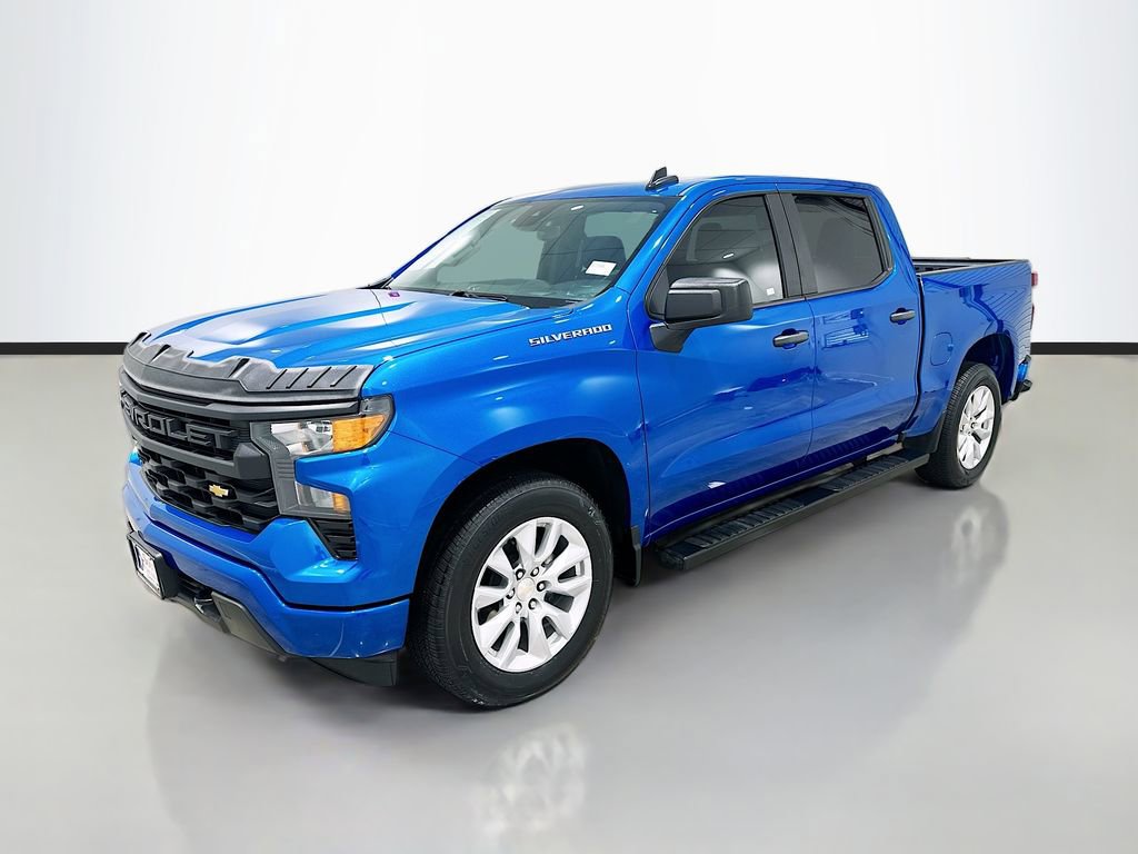 Used 2023 Chevrolet Silverado 1500 Custom RWD image 3