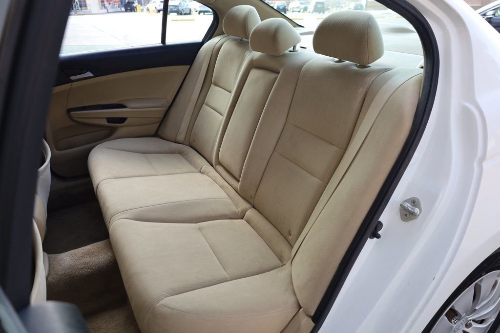 Used 2012 Honda Accord LX image 18