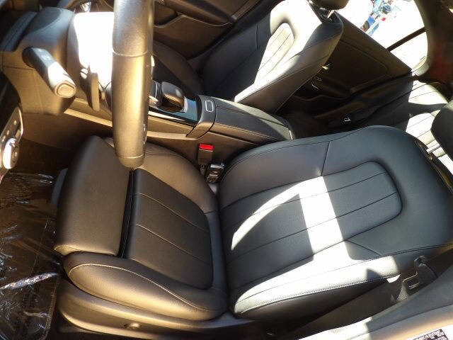 Used 2023 Mercedes-Benz CLA 250 image 26