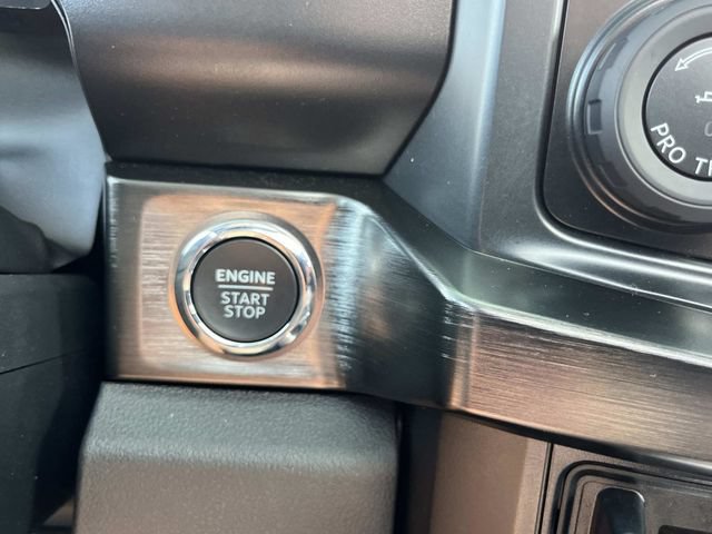 Used 2024 Ford F250 Lariat w/ Lariat Ultimate Package AWD/4WD image 43