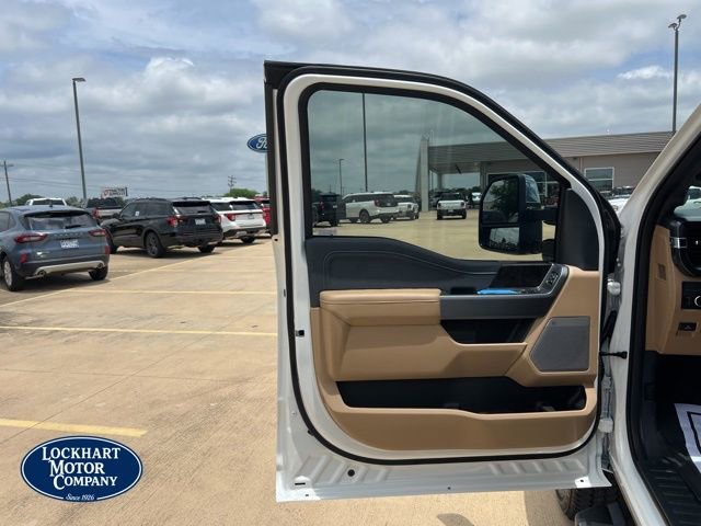 New 2026 Ford F250 Lariat w/ Chrome Package AWD/4WD image 13
