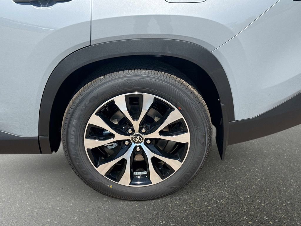 New 2026 Toyota Grand Highlander AWD Hybrid image 10