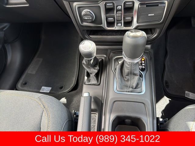 New 2026 Jeep Wrangler Unlimited Sport w/ Convenience Group AWD/4WD image 24