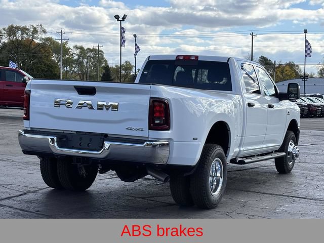 New 2026 RAM 3500 Tradesman AWD/4WD image 34