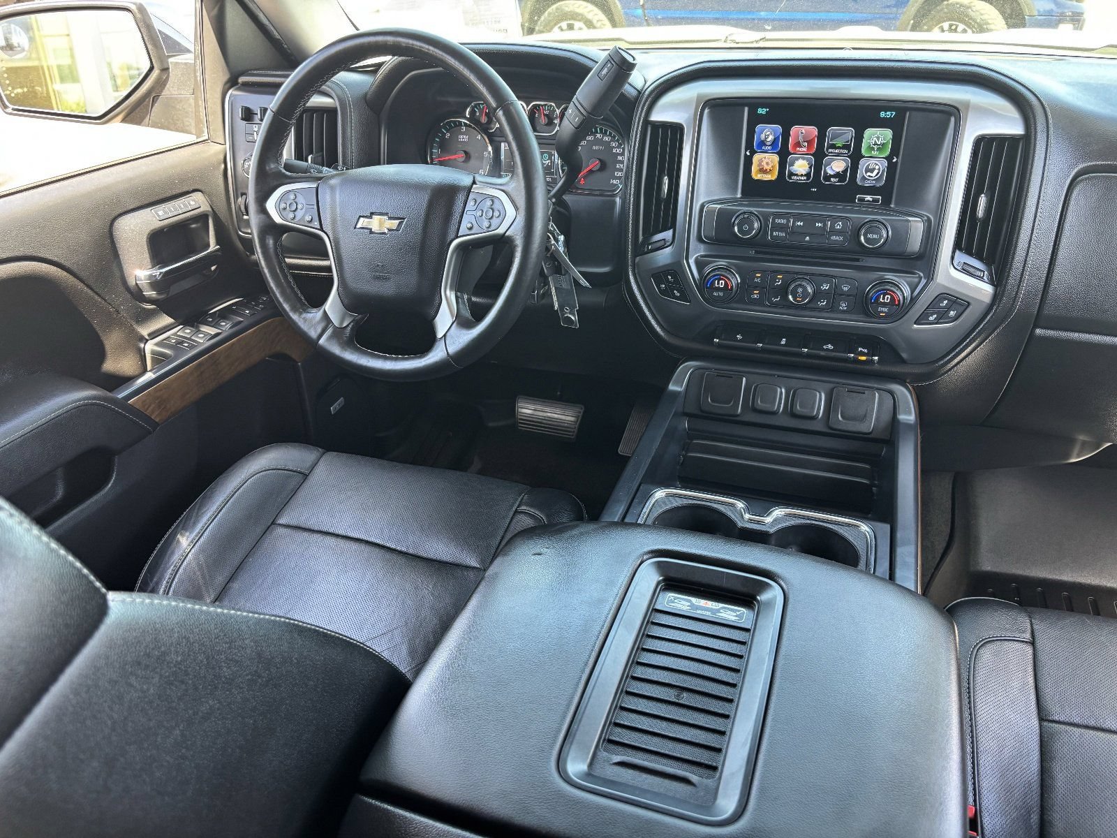 Used 2017 Chevrolet Silverado 1500 LTZ w/ Texas Edition AWD/4WD image 15