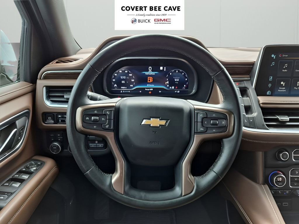 Used 2023 Chevrolet Suburban High Country image 25