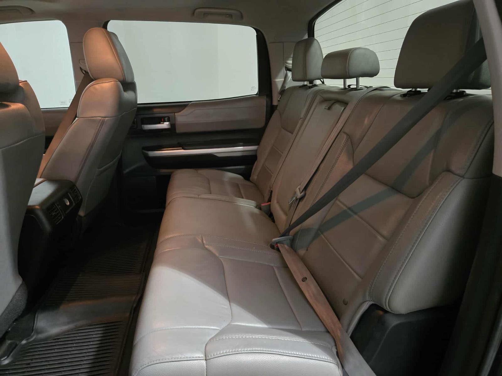 Used 2014 Toyota Tundra Limited w/ Limited Premium Package image 14