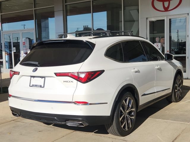 Used 2022 Acura MDX w/ Technology Package FWD image 11