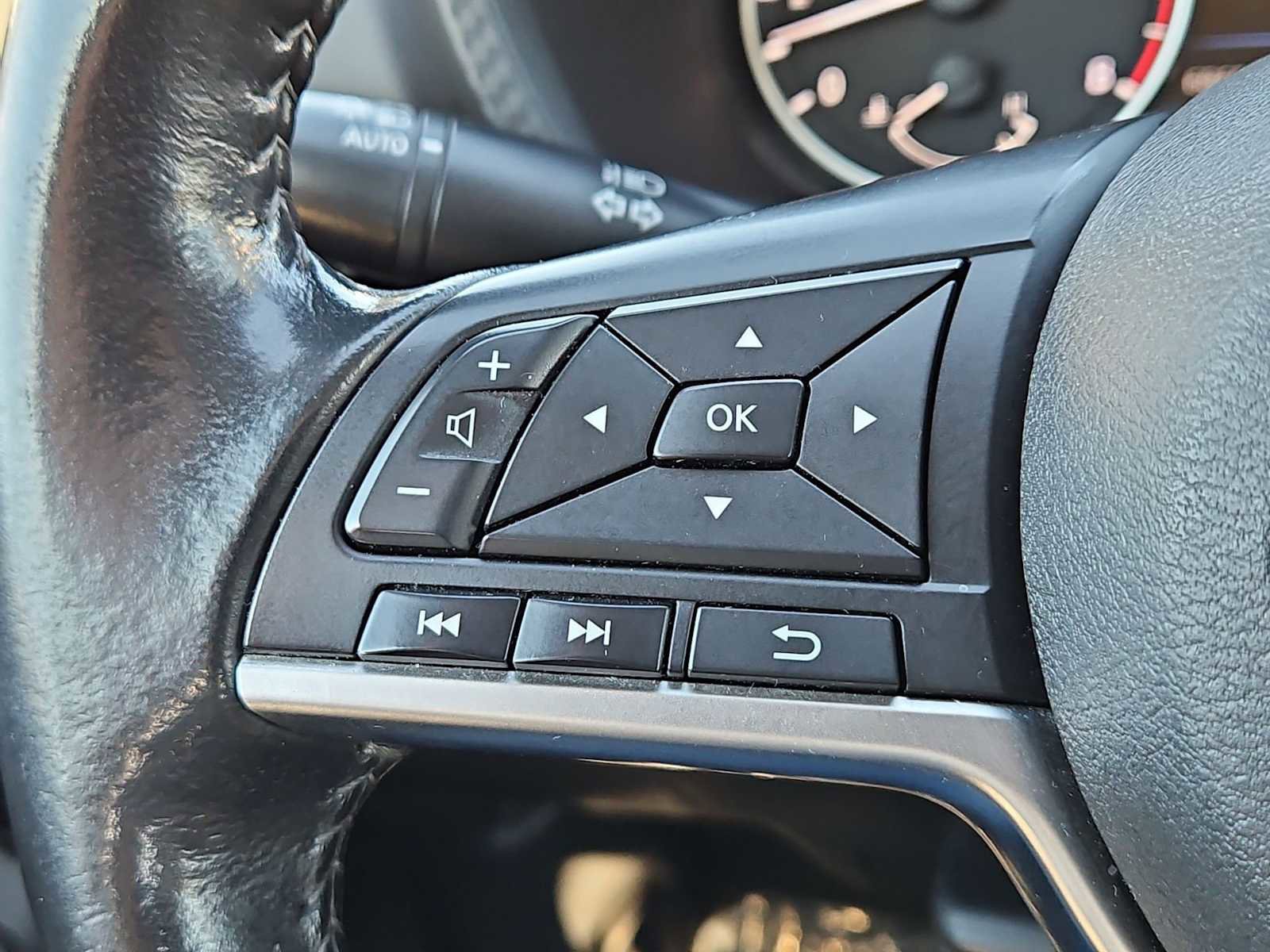 Used 2022 Nissan Sentra SV image 22