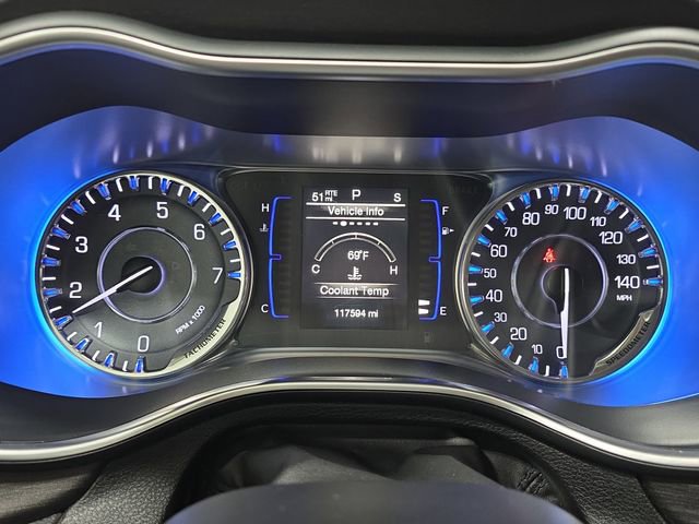 Used 2016 Chrysler 200 Limited w/ Convenience Group image 18