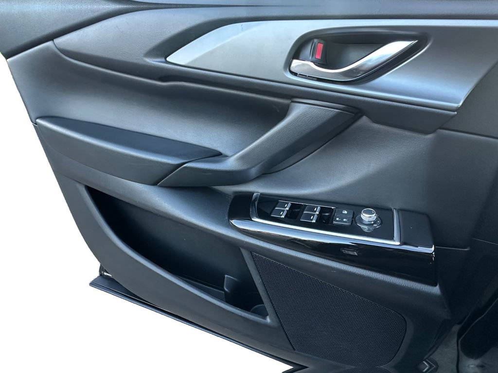 Used 2023 MAZDA CX-9 Touring image 11