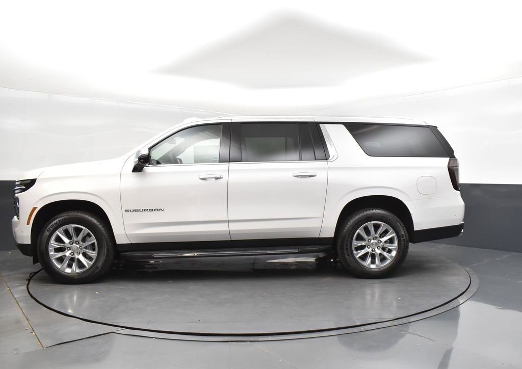 New 2025 Chevrolet Suburban Premier image 4