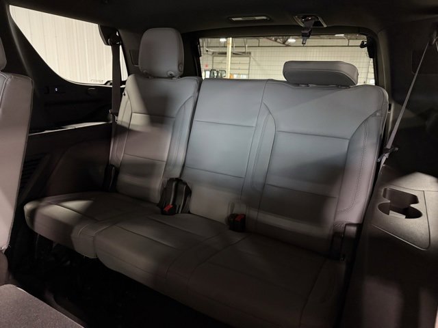 Used 2022 Chevrolet Tahoe LT w/ Luxury Package image 34