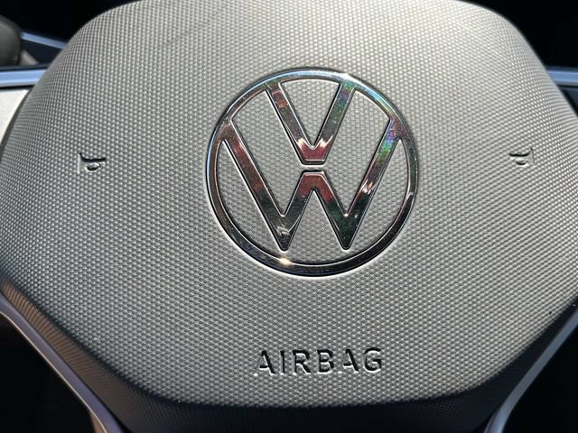 Used 2024 Volkswagen Tiguan SE FWD image 38