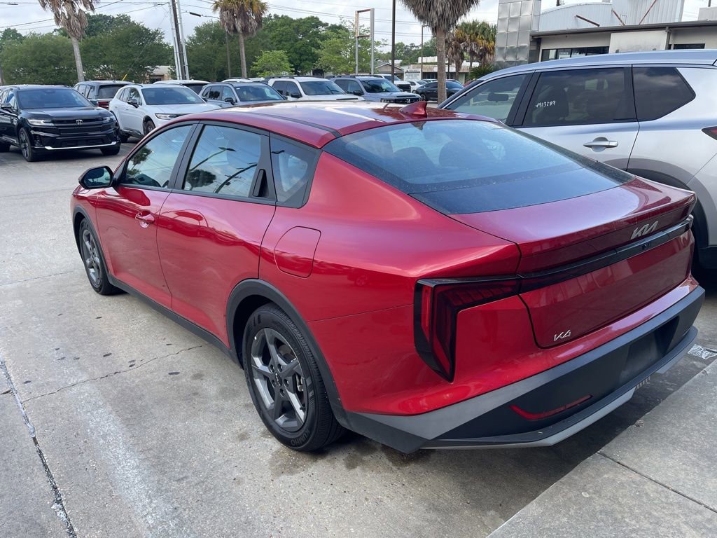 Used 2025 Kia K4 LXS image 6