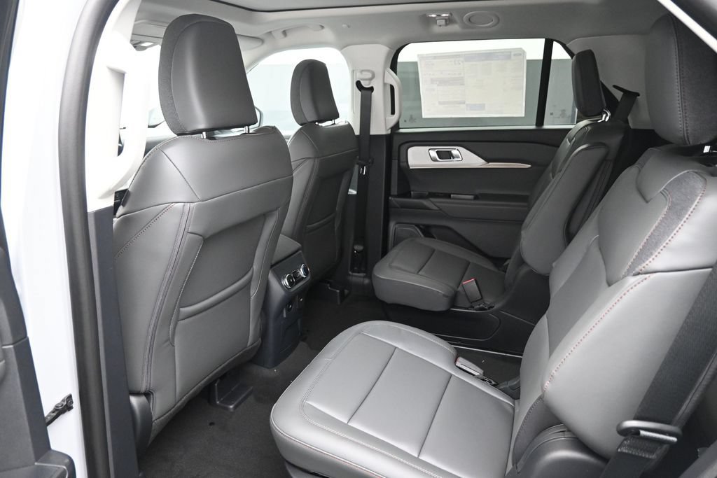New 2026 Ford Explorer Active w/ Active Comfort Package AWD/4WD image 24