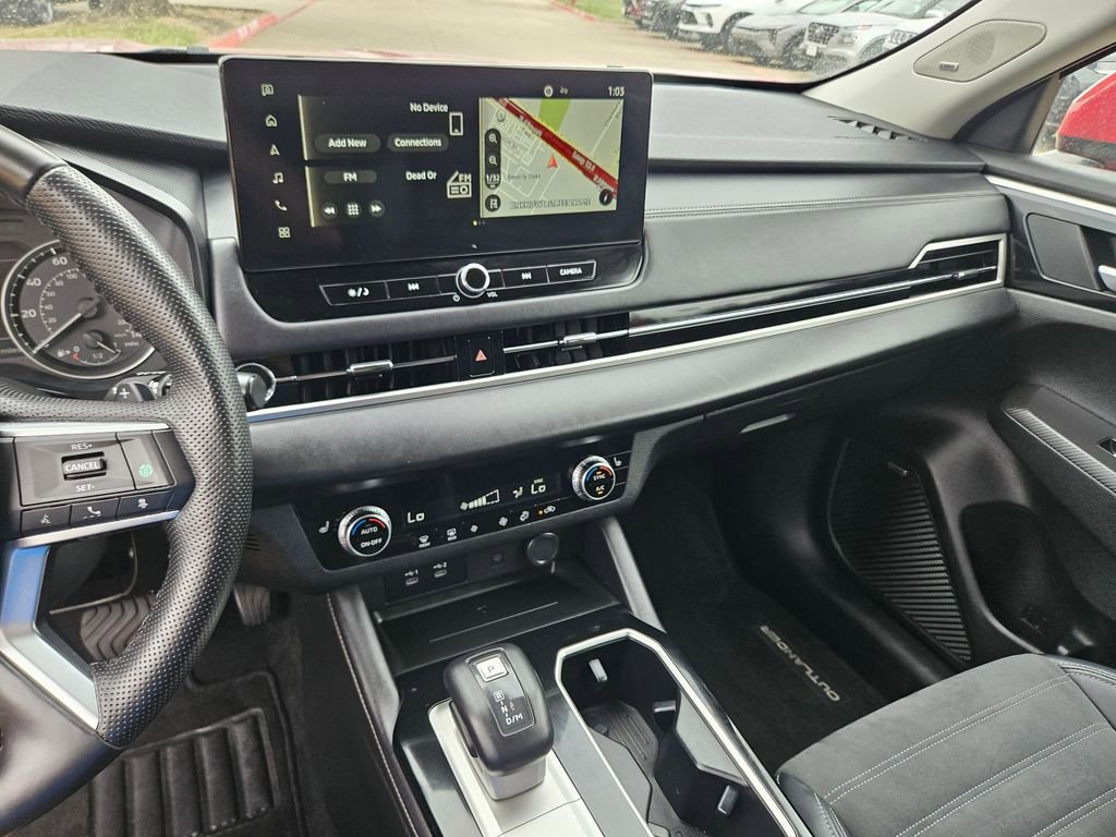 Used 2025 Mitsubishi Outlander SE FWD image 19