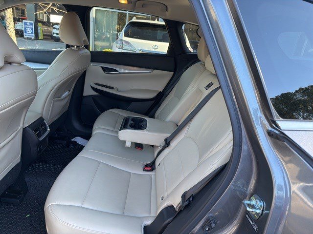 Used 2021 INFINITI QX50 Luxe image 10