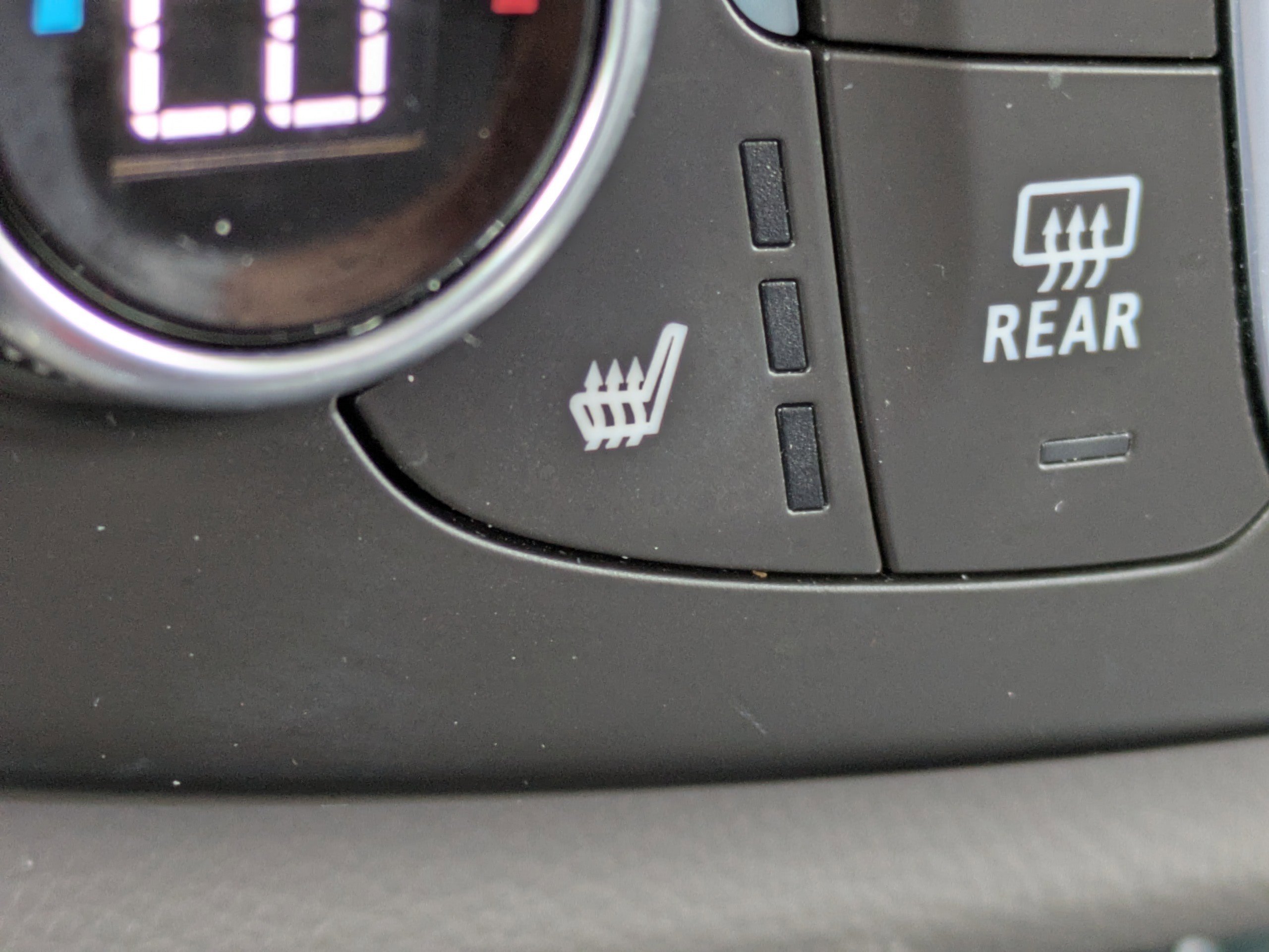 Used 2018 Chevrolet Traverse LT image 30