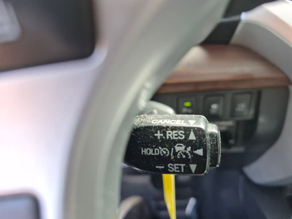 Used 2018 Toyota Tundra Limited w/ Limited Premium Package image 27