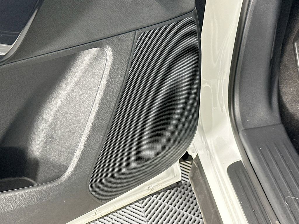 New 2026 Nissan Pathfinder S image 24