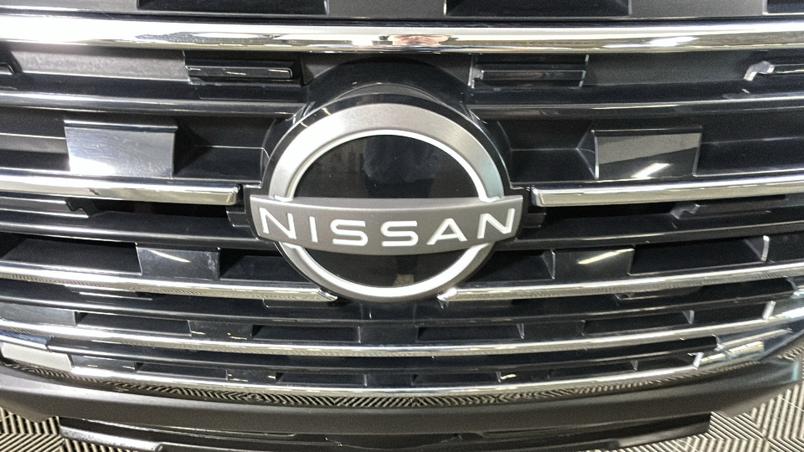 Used 2026 Nissan Rogue SV AWD/4WD image 9