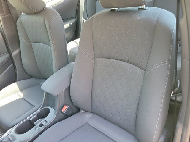Used 2026 Toyota Corolla LE FWD image 12