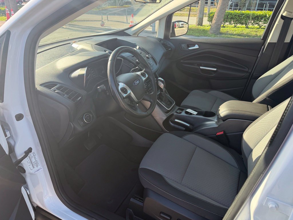 Used 2017 Ford C-MAX SE FWD image 13