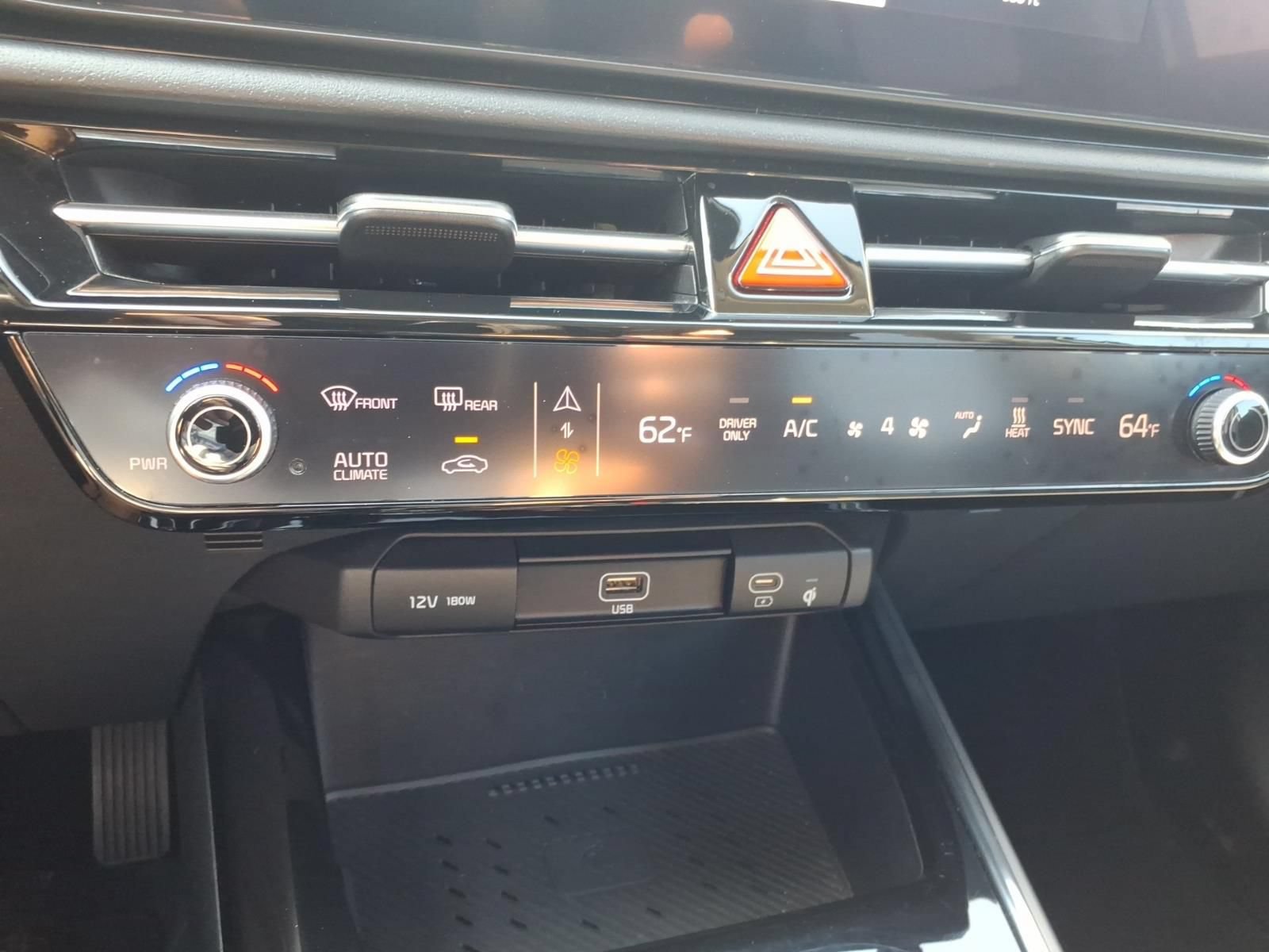 Used 2024 Kia Niro Wind FWD image 19