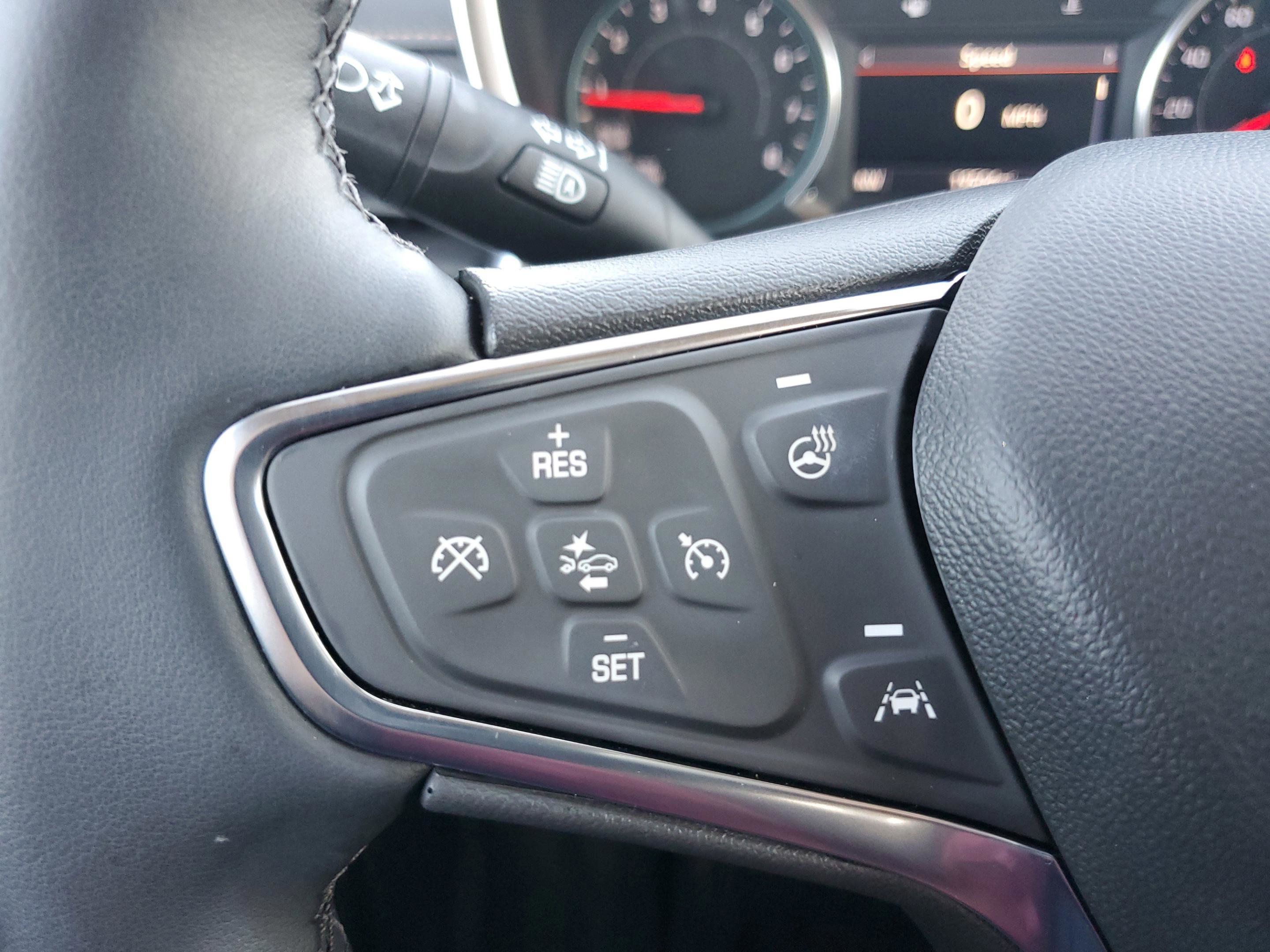 Used 2024 Chevrolet Equinox Premier AWD/4WD image 22