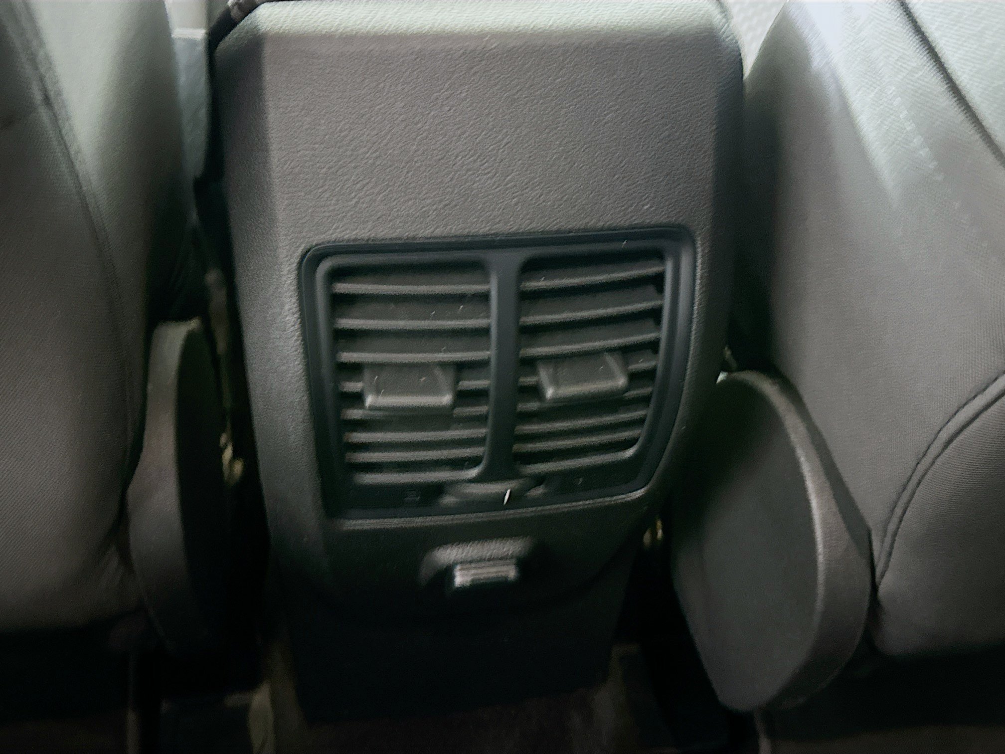 Used 2017 Ford Escape SE FWD image 25