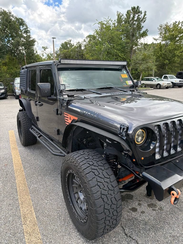 Used 2020 Jeep Wrangler Unlimited Sport AWD/4WD image 3