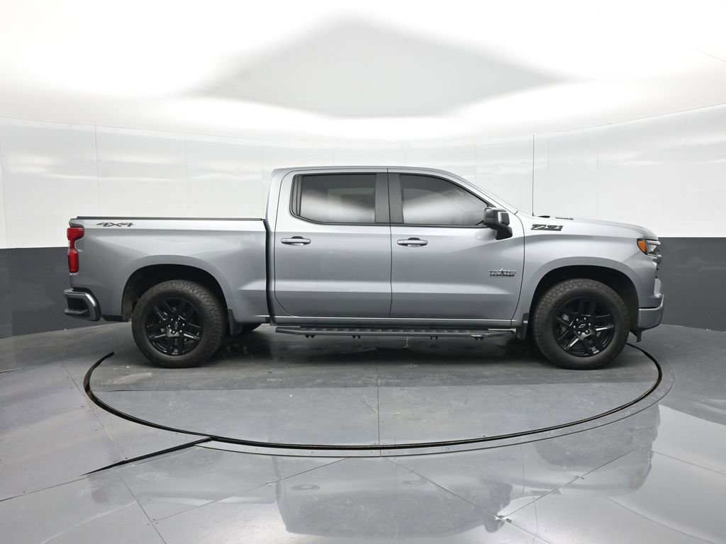 Used 2025 Chevrolet Silverado 1500 RST image 9