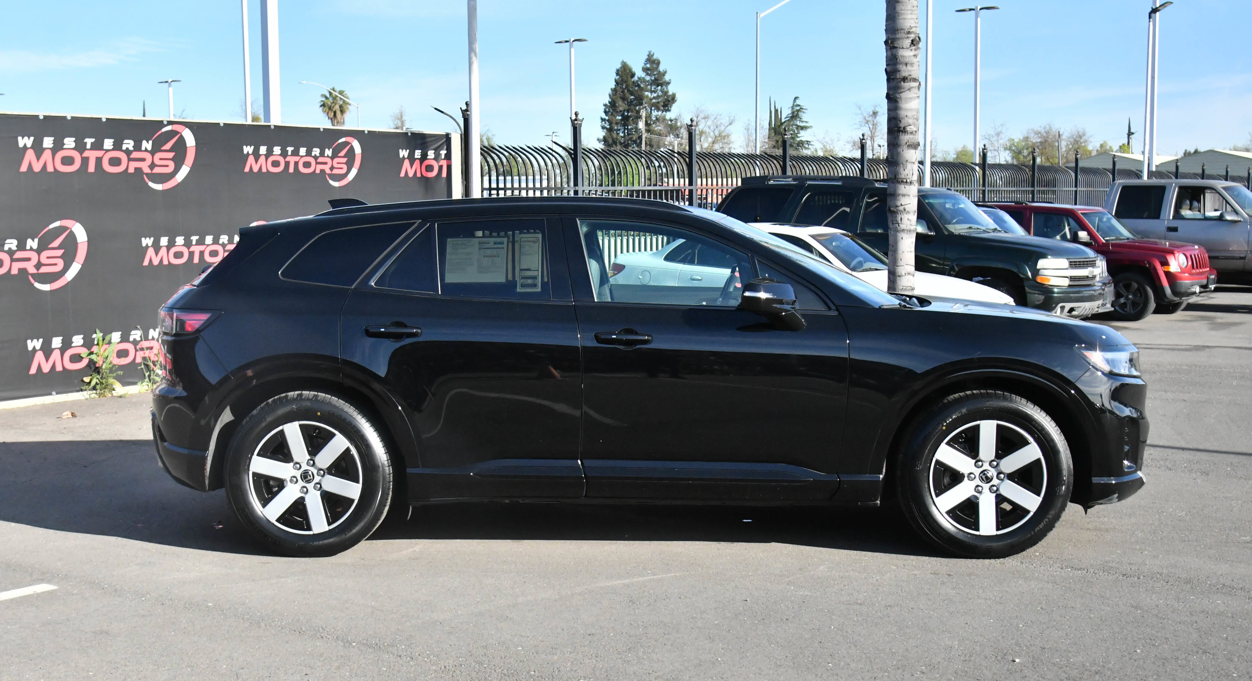 Used 2024 Honda Prologue Touring image 9