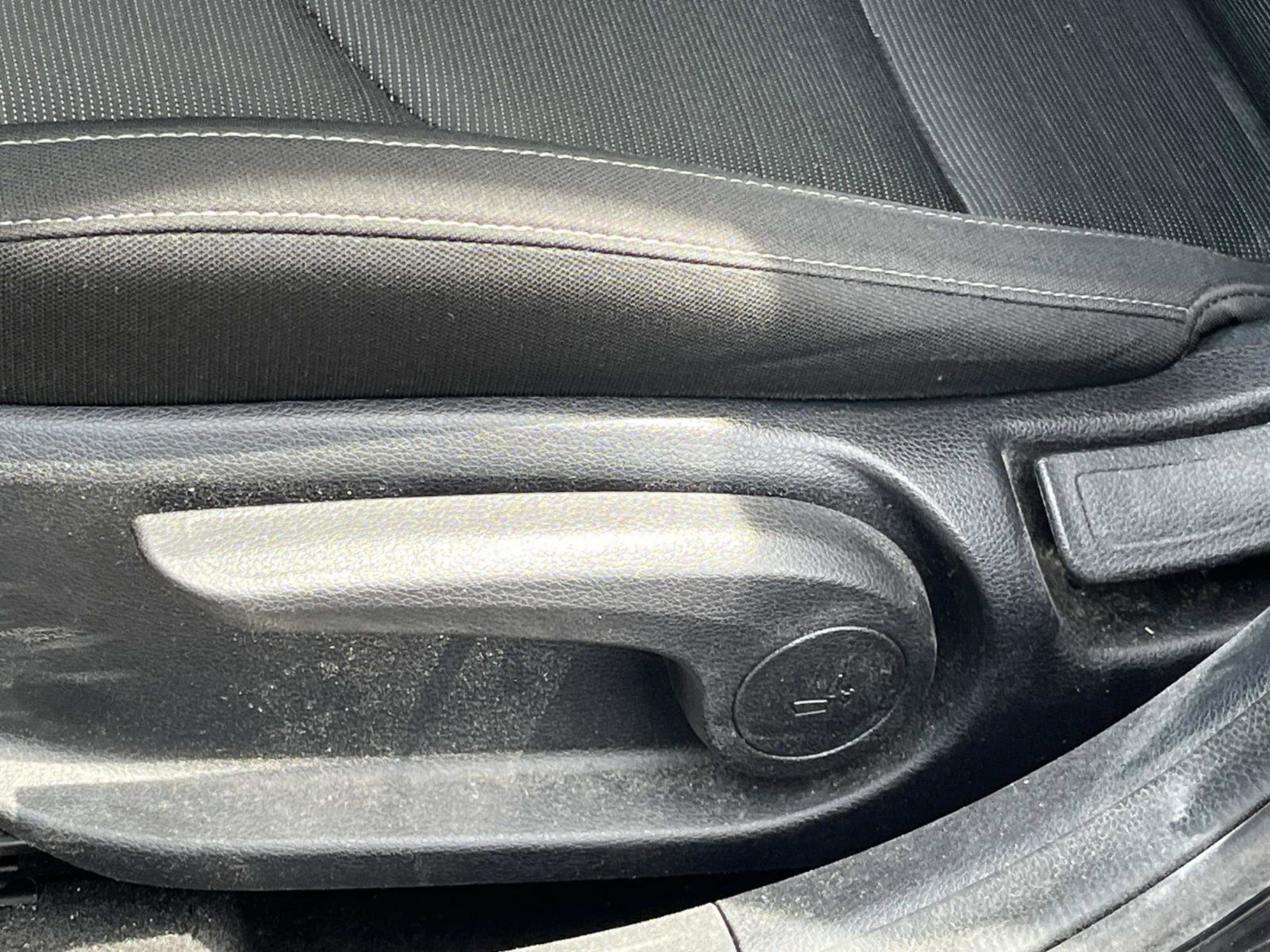 Used 2019 Kia Forte S FWD image 27