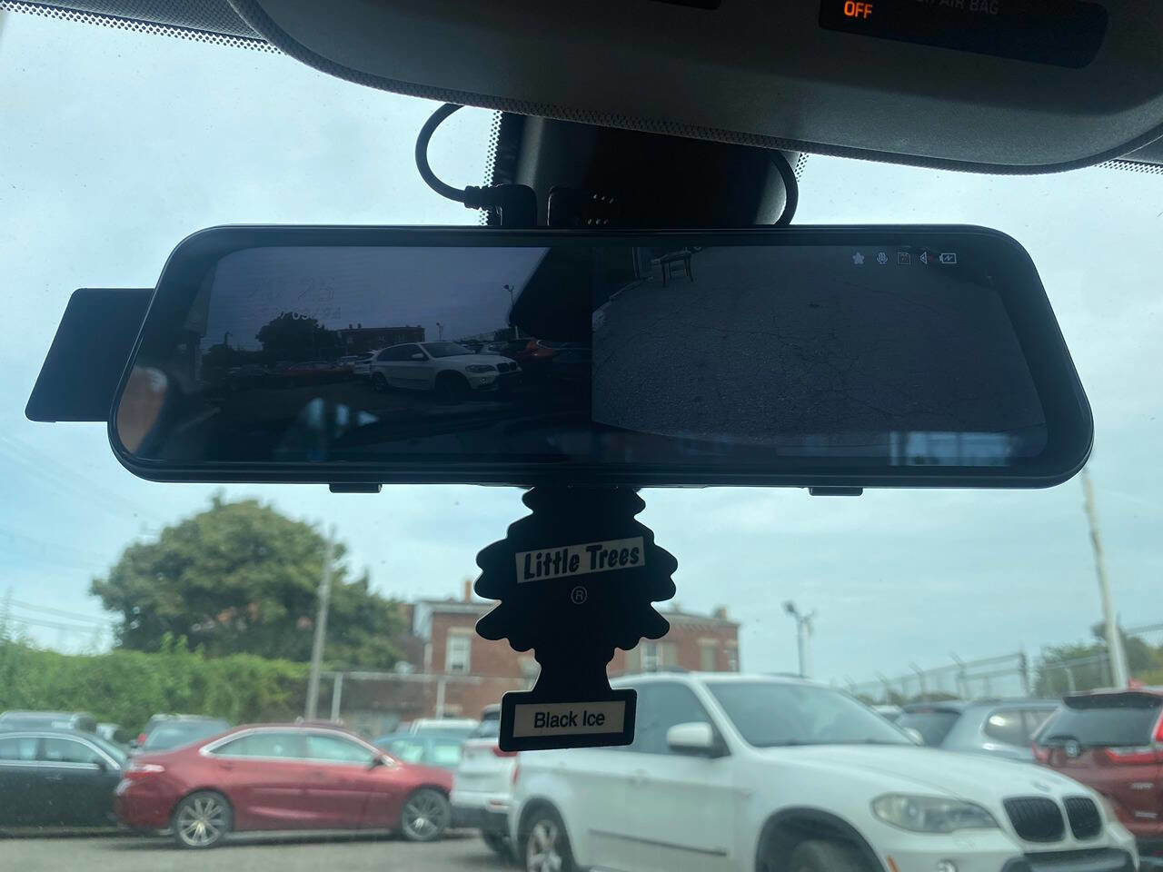 Used 2017 Chevrolet Impala LT image 14