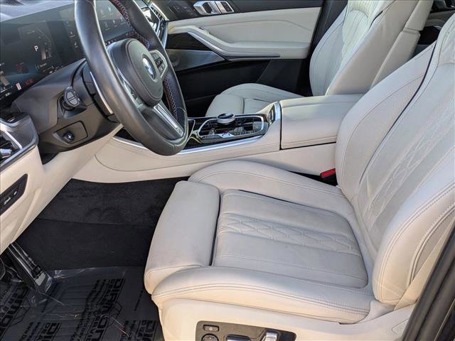 Used 2025 BMW X5 M60i image 17