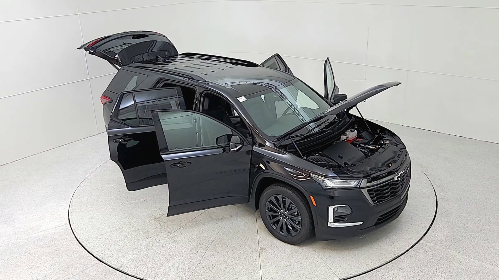 Used 2023 Chevrolet Traverse RS image 48