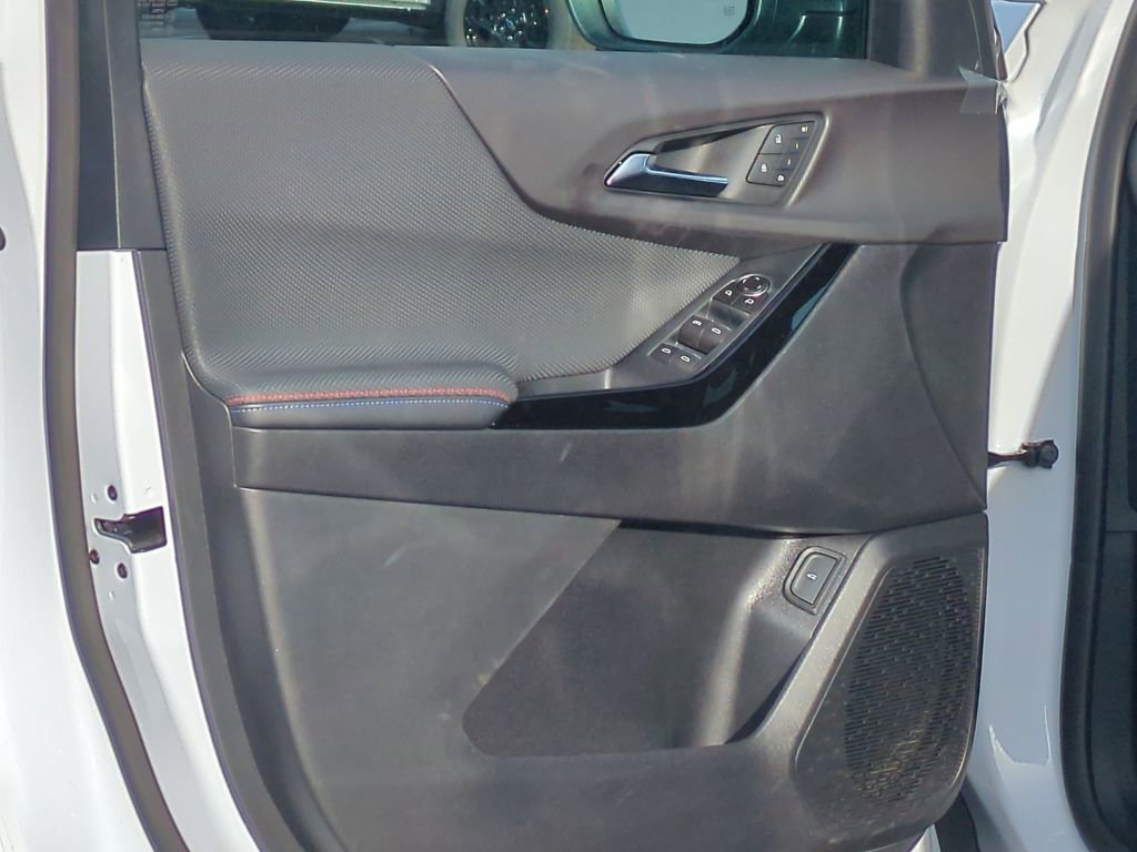 New 2026 Chevrolet Equinox RS w/ Convenience Package III image 23