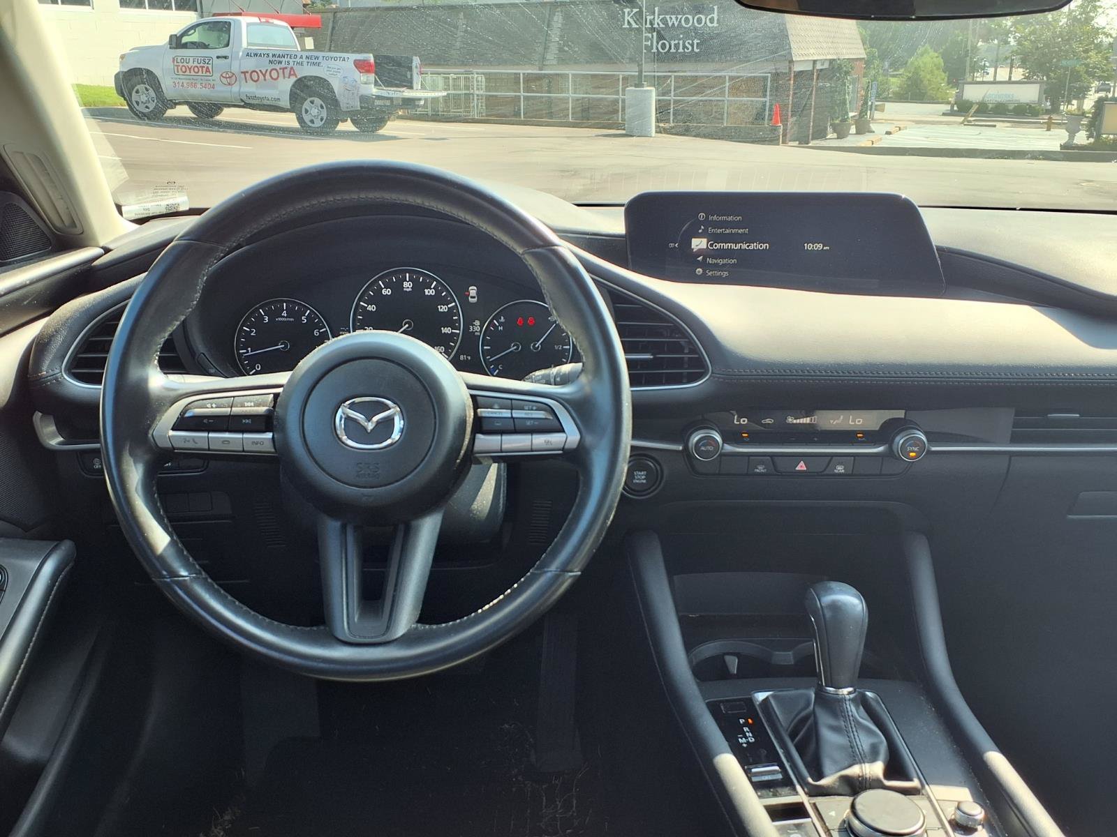 Used 2023 MAZDA MAZDA3 s FWD image 5