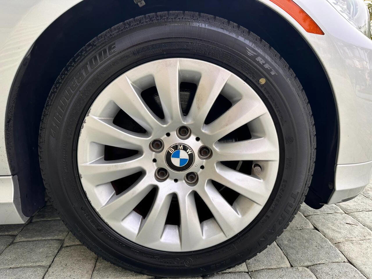 Used 2009 BMW 328i xDrive 328i xDrive AWD 4dr Sedan SULE image 35