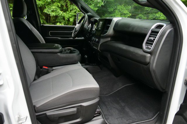 Used 2024 RAM 3500 SLT w/ Quick Order Package 2YG SLT AWD/4WD image 34