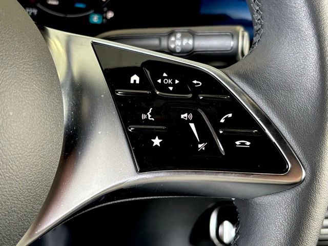 Used 2025 Mercedes-Benz GLA 250 image 17