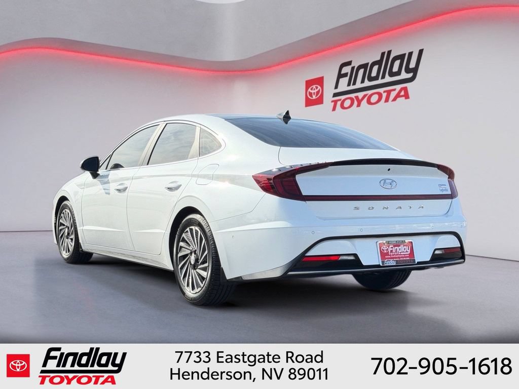 Used 2022 Hyundai Sonata Limited FWD image 2