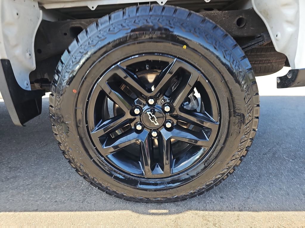 Used 2024 Chevrolet Silverado 1500 Custom Trail Boss image 35