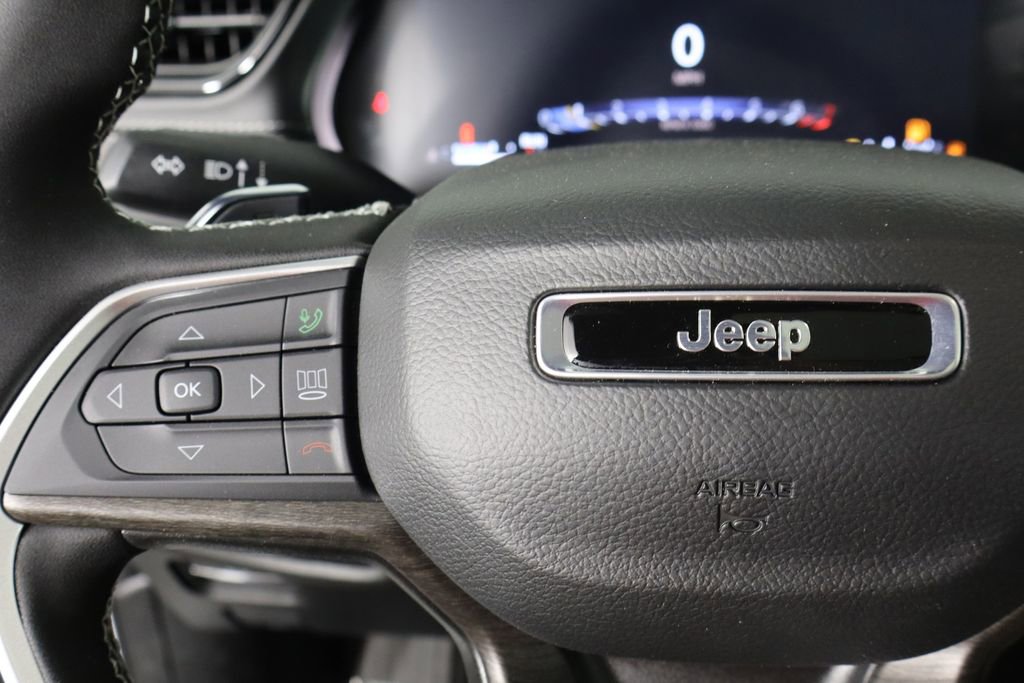 New 2026 Jeep Grand Cherokee Limited w/ Limited Altitude Package image 8